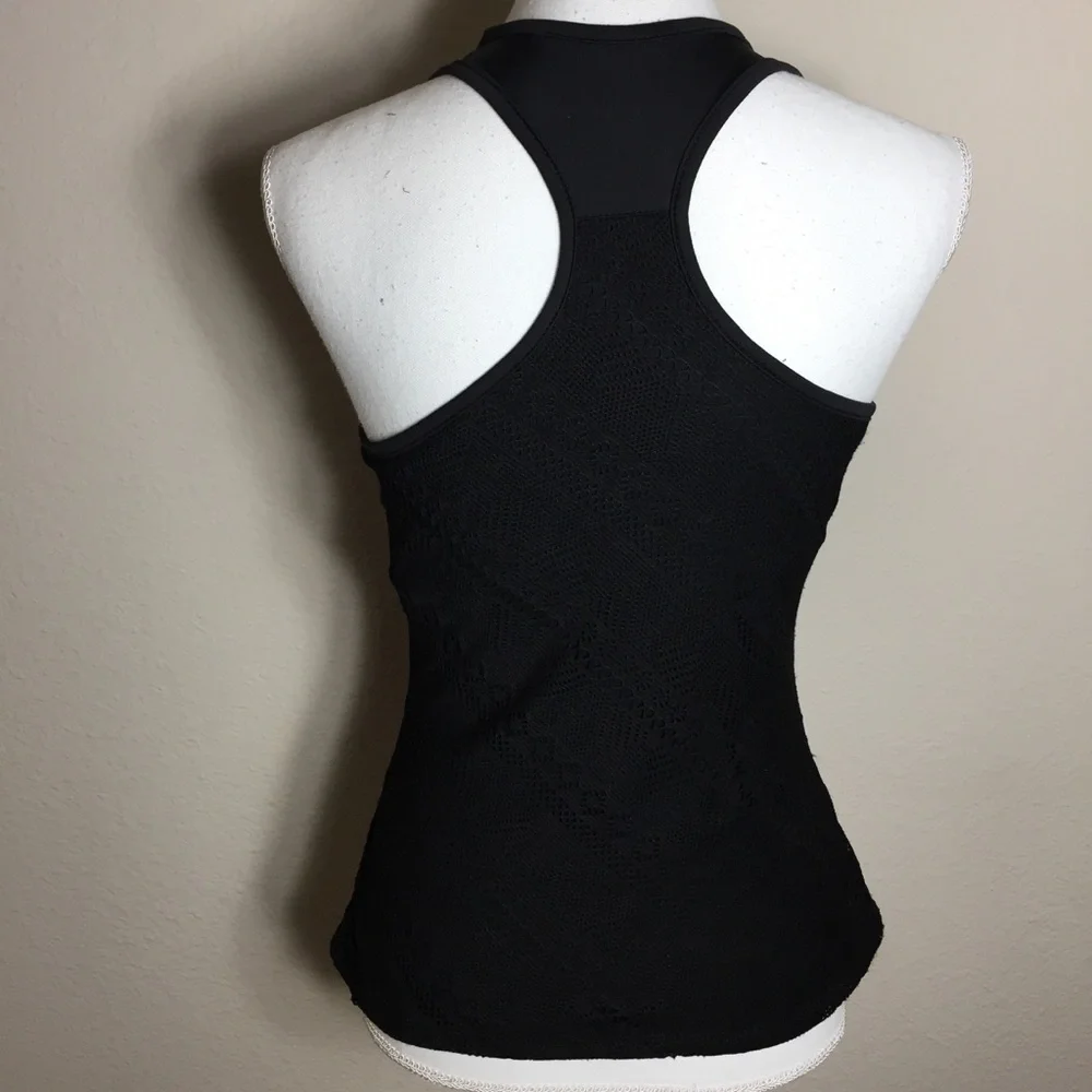 Fila Women’s Athletic Top - Picture 3 of 6